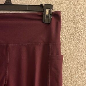 Athletic Leggings with Pockets